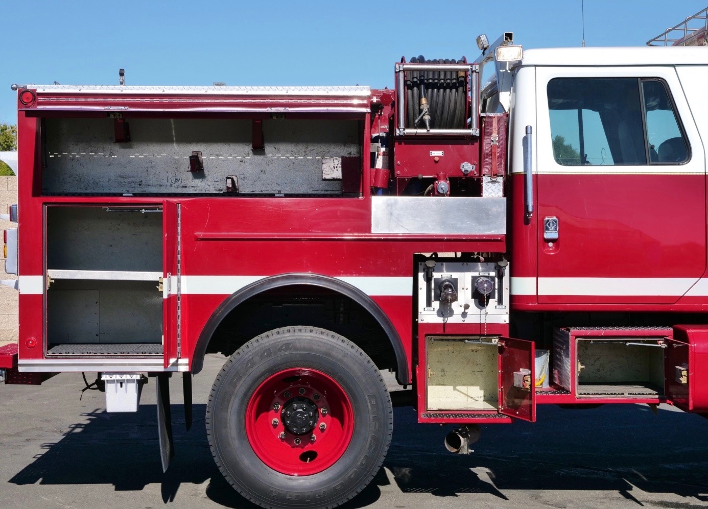 2000 IHC 4900 Type III 4 4 Fire Truck In California 91 000 Bauer Tree Equipment