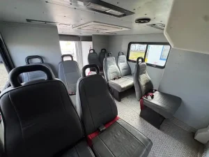 12 F550 Crew Truck 8