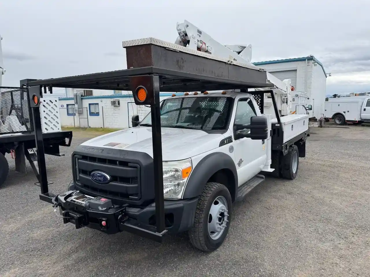 16 F550 FB 1